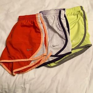 Bundle of kids M Nike shorts!